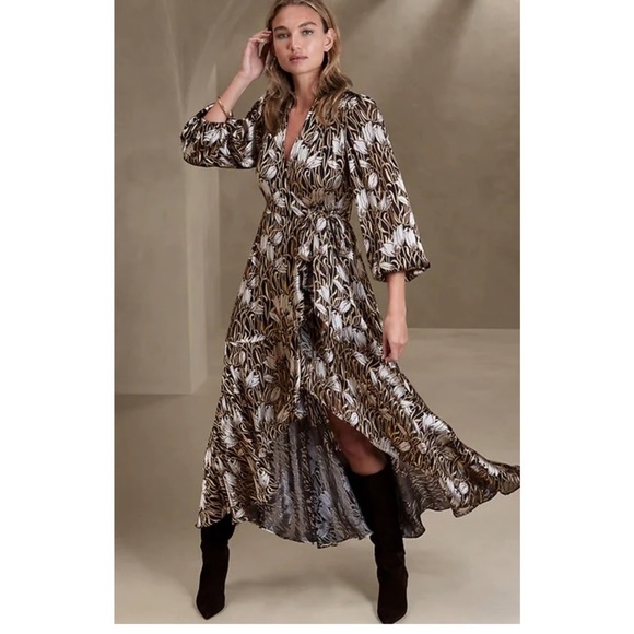 Banana Republic Fiori Ruffle Wrap Dress Black Gold Silk Size S Party Wedding - Picture 2 of 14